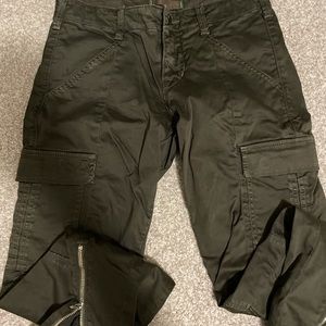 J brand Houlihan sateen olive cargo 25